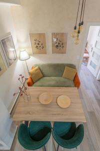Posezení v ubytování Maisonette Pylos