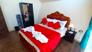 Postel nebo postele na pokoji v ubytování Chan Beach Resort