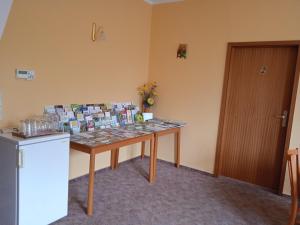 Minuman di Ferienzimmer in Pension zur alten Weide im Oderbruch