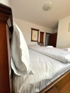 Gallery image of Hanul din Bradu in Bradu