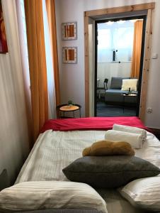 Postel nebo postele na pokoji v ubytování Ludna 3