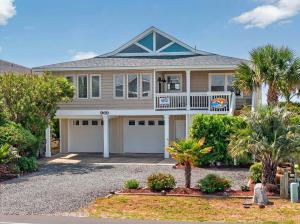 Budova, kde se prázdninový dům nachází