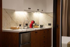 Dapur atau dapur kecil di Silis Suite