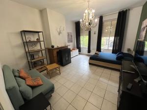 Ruang duduk di Apt 1 Elégance, 60m2, Centre