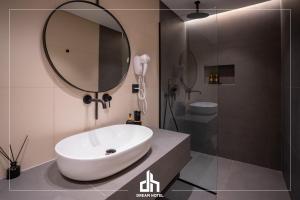 Koupelna v ubytování DREAM HOTEL SARANDA
