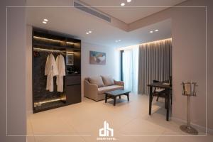 Posezení v ubytování DREAM HOTEL SARANDA