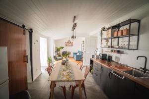 Η κουζίνα ή μικρή κουζίνα στο Casa da Fonte de Cima