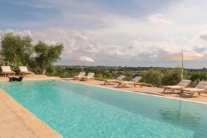 Hồ bơi trong/gần CANTALANOTTE Luxury Trulli Resort by Itria Luxury Stays