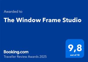 Certifikát, hodnocení, plakát nebo jiný dokument vystavený v ubytování The Window Frame Studio