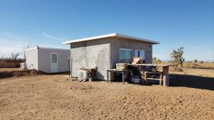 Zdjęcie z galerii obiektu Joshua Tree Tiny Home w mieście Yucca