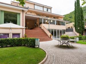 Zdjęcie z galerii obiektu Stunning Holiday Home in Foligno with Sauna w mieście Foligno