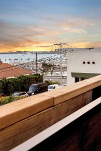 Φωτογραφία από το άλμπουμ του Water and Downtown Views 5 Min to Zoo & Airport στο Σαν Ντιέγκο