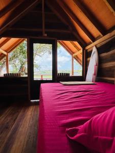 Postel nebo postele na pokoji v ubytování Leopardbay Cabanas Arugambay