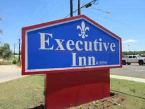 Certifikát, hodnocení, plakát nebo jiný dokument vystavený v ubytování Executive Inn and Suites Tyler