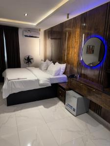 Gallery image of D5 future homes hotel & apartment in Benin City