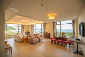 TV a/nebo společenská místnost v ubytování Galaxy Bay Resort