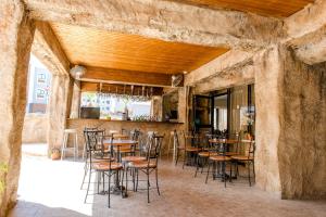 Gallery image of King's Hotel in Paphos