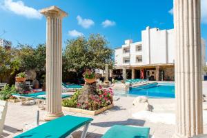 Afbeelding uit fotogalerij van King's Hotel in Paphos City