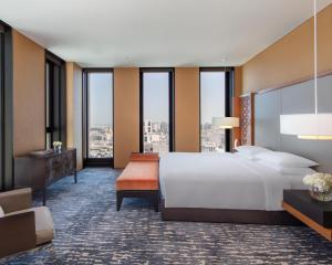 Gulta vai gultas numurā naktsmītnē Park Hyatt Doha, Msheireb Downtown