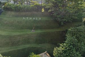 Golf v rezortu nebo okolí
