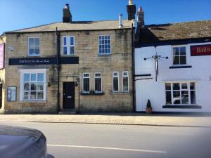 Το κτήριο όπου στεγάζεται  το διαμέρισμα