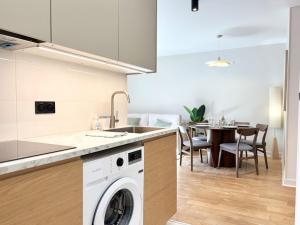 Kuchyň nebo kuchyňský kout v ubytování Hypercentre du Touquet - appartement rénové + 24 fotografií