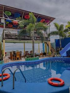 Bazén v ubytování Sascha's Resort Oslob nebo v jeho okolí