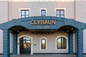 Facciata o entrata di Clybaun Hotel