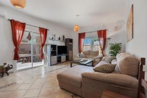 Гостиная зона в Olivos 1C