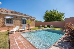 Бассейн в Olivos 1C или поблизости