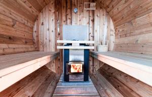Φωτογραφία από το άλμπουμ του Beautiful Home In Vinkeveen With Sauna σε Vinkeveen