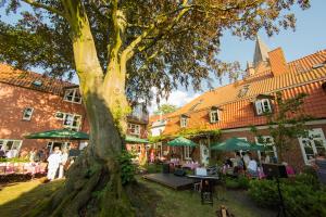 Afbeelding uit fotogalerij van Hotel Altes Stadthaus in Westerstede