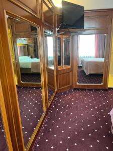 Postel nebo postele na pokoji v ubytování Hotel Topkapı