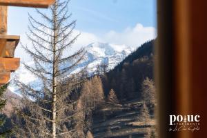 Nespecifikovaný výhled na hory nebo výhled na hory při pohledu z apartmánu