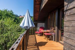 Balkón nebo terasa v ubytování Chata 131