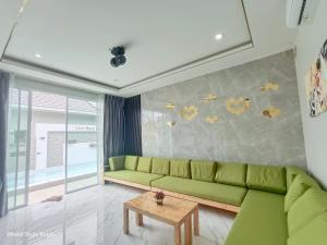 Posezení v ubytování Love Here Poolvilla หัวหิน