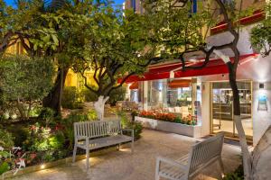 Zahrada ubytování Best Western Plus Hôtel Brice Garden Nice