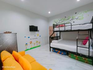 Postel nebo postele na pokoji v ubytování Love Here Poolvilla หัวหิน