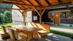 Zahrada ubytování Apartmán LYRA