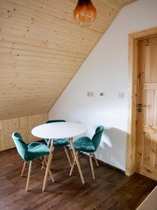 Posezení v ubytování Roubenka Meandra - studio 32m2
