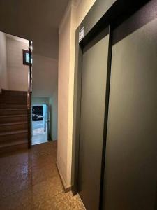 TV a/nebo společenská místnost v ubytování Gaudioso Garaje y trastero en Sallent