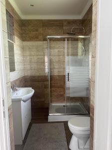 Ένα μπάνιο στο Kertvárosi Apartman