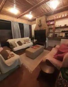 Χώρος καθιστικού στο Cosy Stay - Homestay with Linda & Garfield