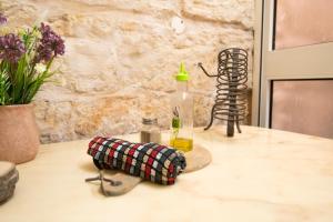 Fotografija u galeriji objekta Sliema Heritage Townhouse Steps to Promenade, August Special Deal u gradu Slijema
