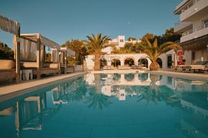 Bassein majutusasutuses Secret Oasis Ibiza-Only Adults või selle lähedal