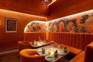 Гостиная зона в Radisson Blu Hotel, Doha