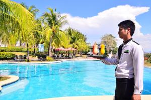 Bassein majutusasutuses Thunderbird Resorts - Rizal või selle lähedal