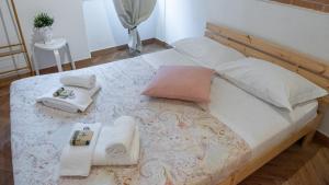 Postel nebo postele na pokoji v ubytování La Posada by Rentbeat