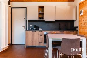 Kuchyň nebo kuchyňský kout v ubytování Petit Nid - Poluc Apartments bilocale