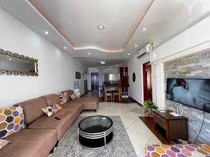 Χώρος καθιστικού στο Cool Breeze Beachfront Apartments,Shanzu